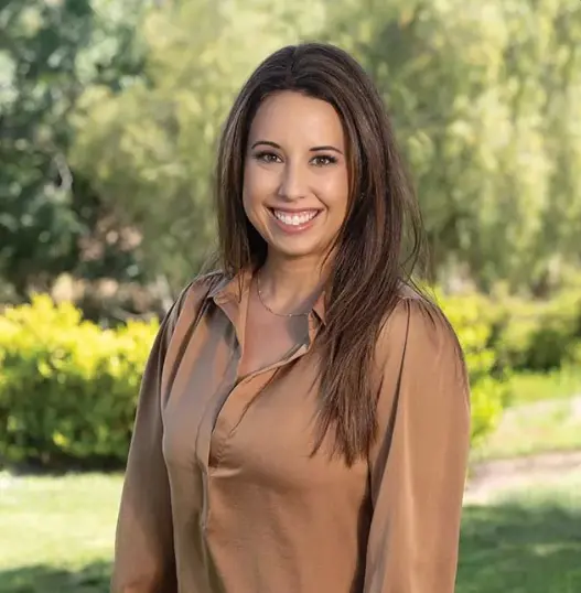 Photo of Stephanie Allen